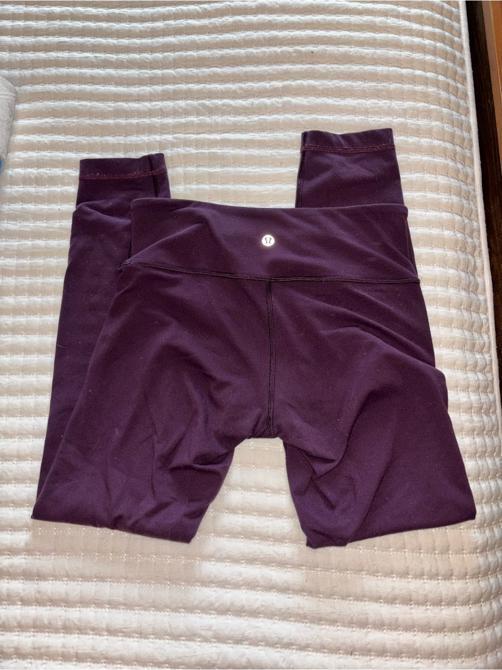 lululemon athletica size 4 Purple mid rise Athletic Leggings